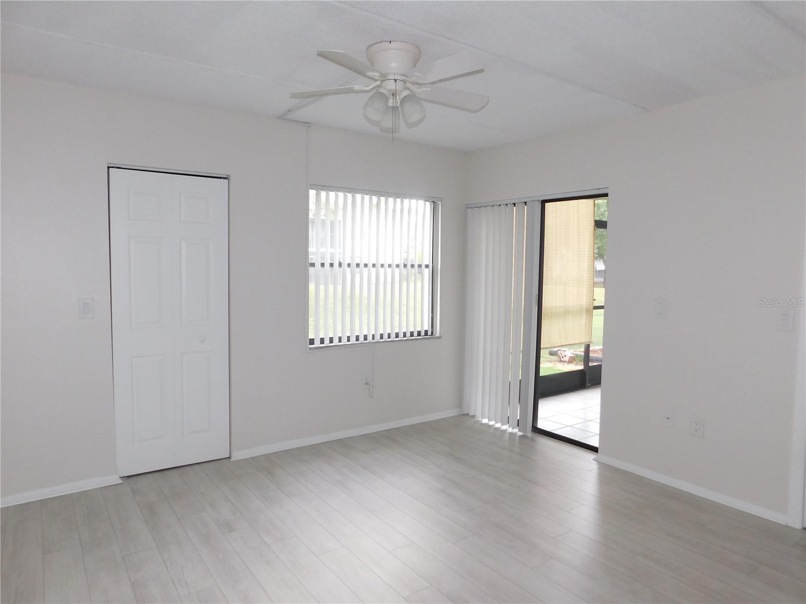 Image 16 of 26 For 209 Meadow Lane 209