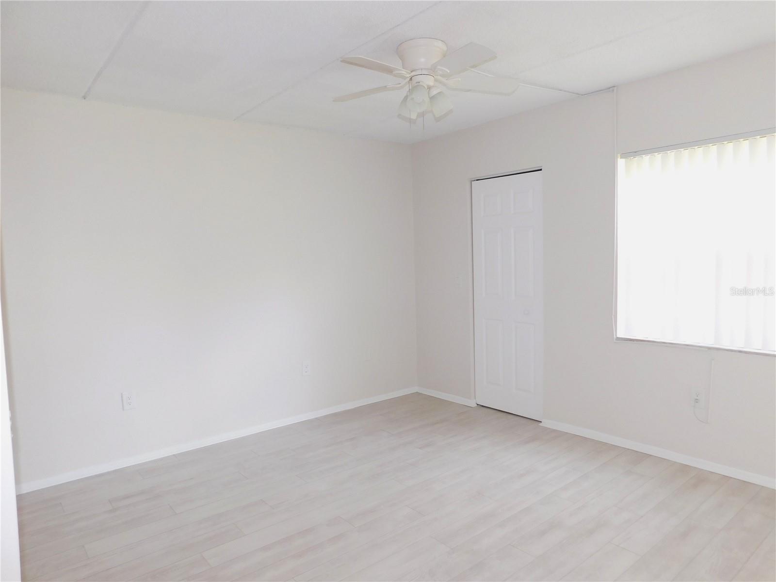 Image 22 of 26 For 209 Meadow Lane 209