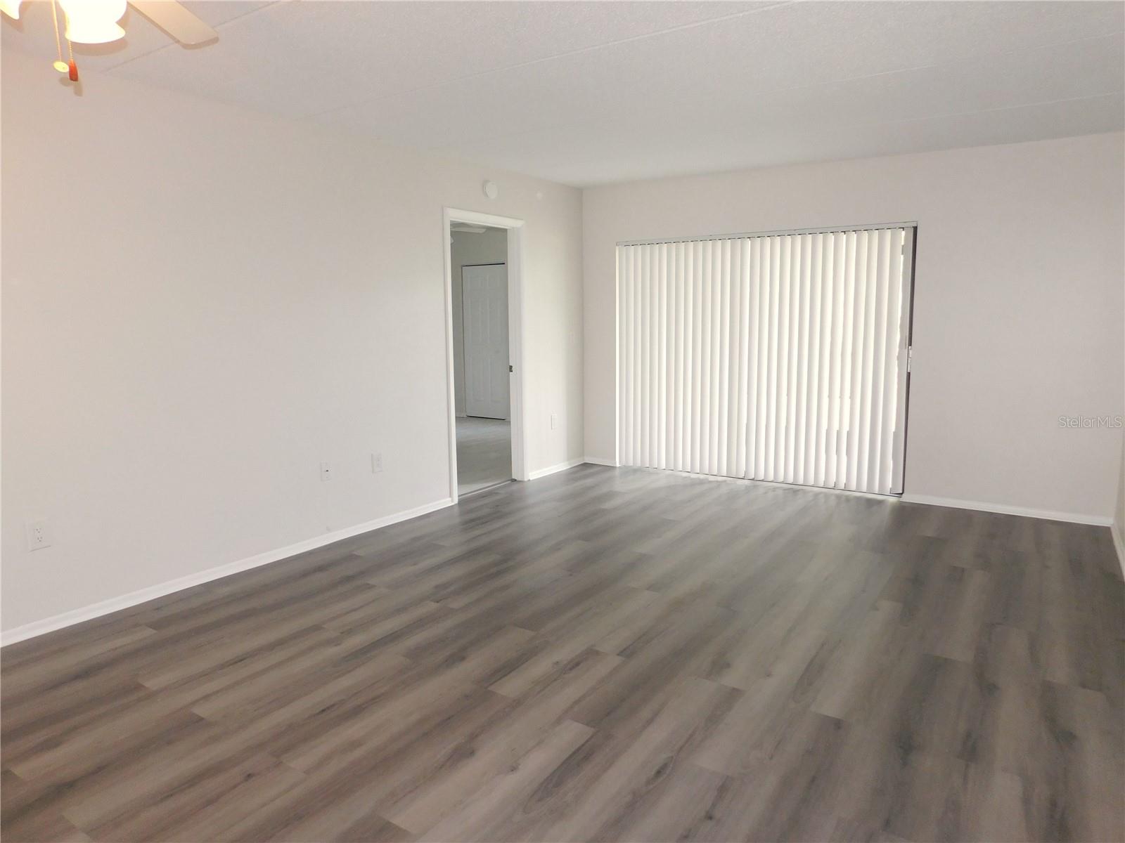 Image 4 of 26 For 209 Meadow Lane 209