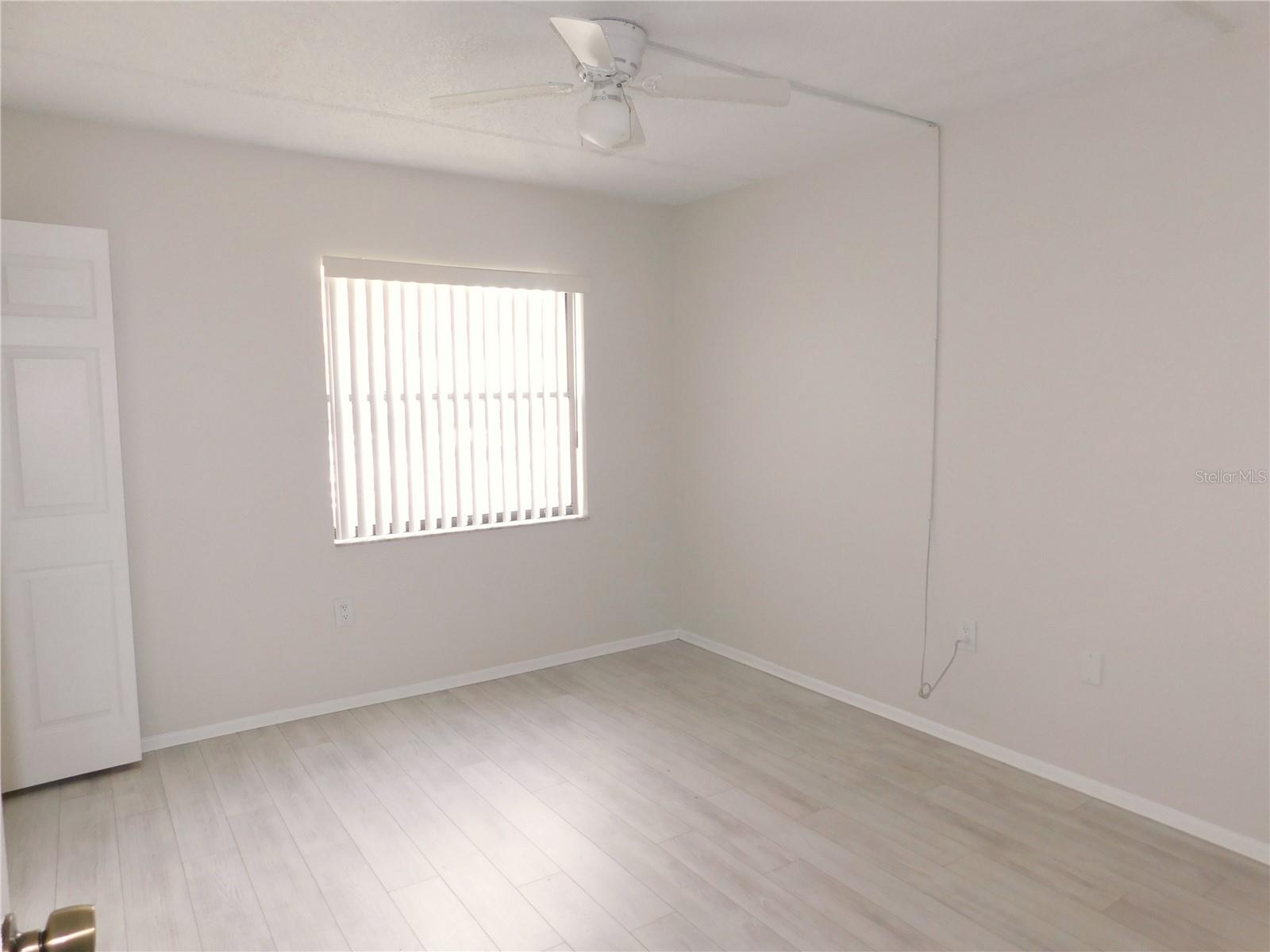 Image 5 of 26 For 209 Meadow Lane 209