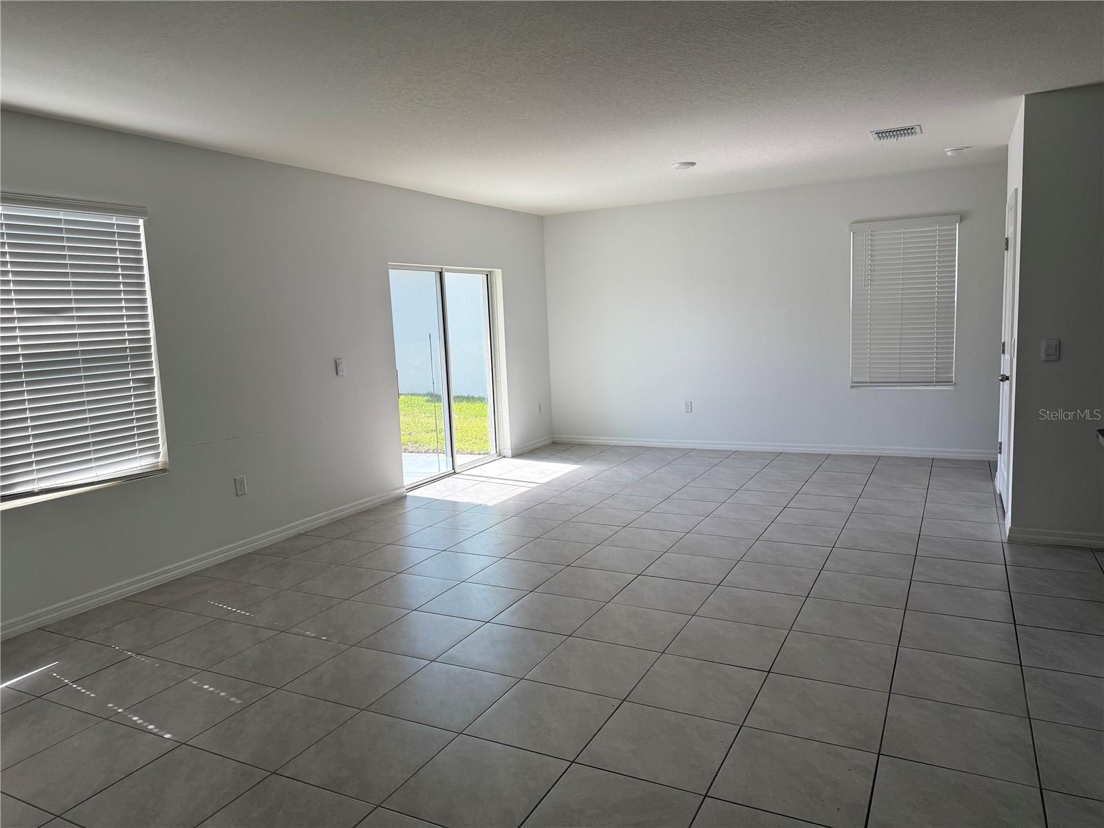 Image 17 of 31 For 5522 Oxford Gray Road