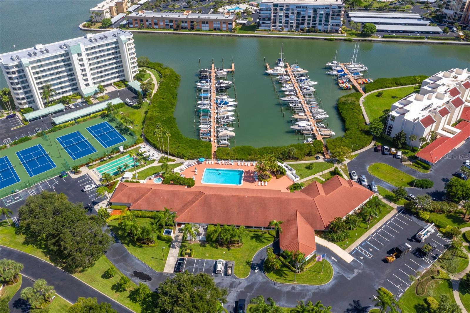 Image 19 of 45 For 7963 Sailboat Key Boulevard S 502