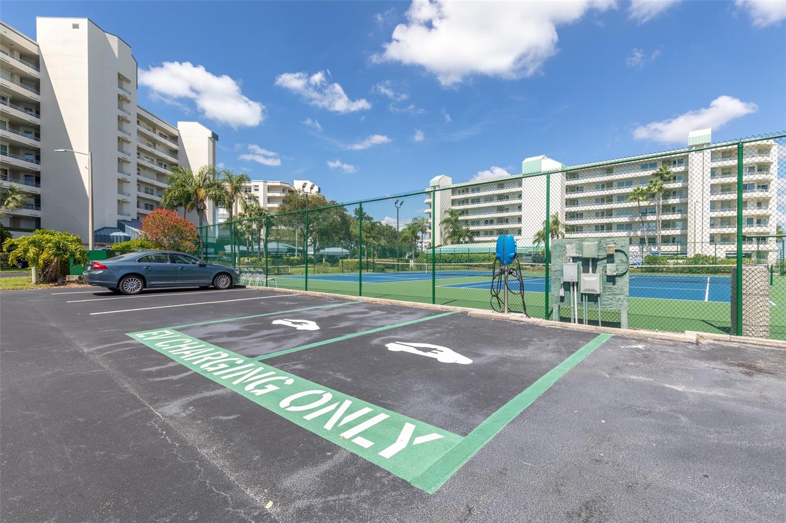 Image 42 of 45 For 7963 Sailboat Key Boulevard S 502