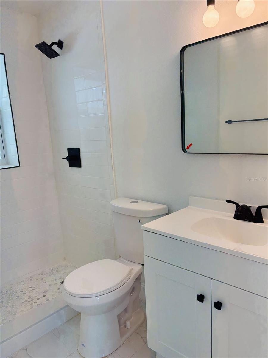 Image 11 of 18 For 12909 Forest Hills Drive