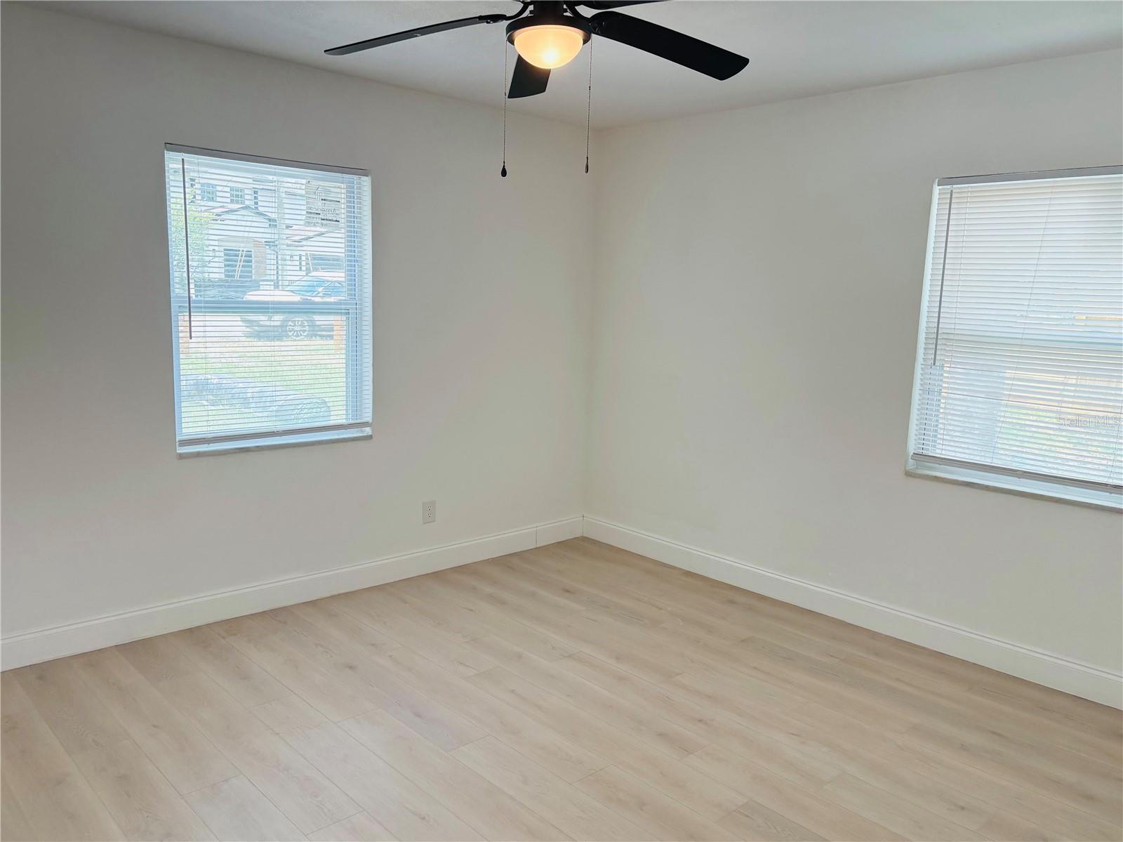 Image 13 of 18 For 12909 Forest Hills Drive