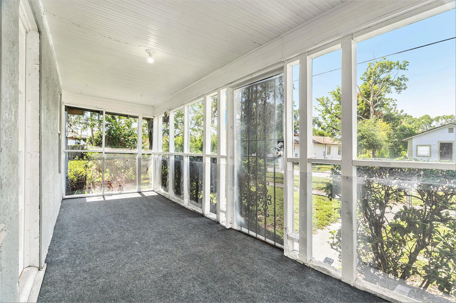 Listing photo id 3 for 3008 Wilder Avenue