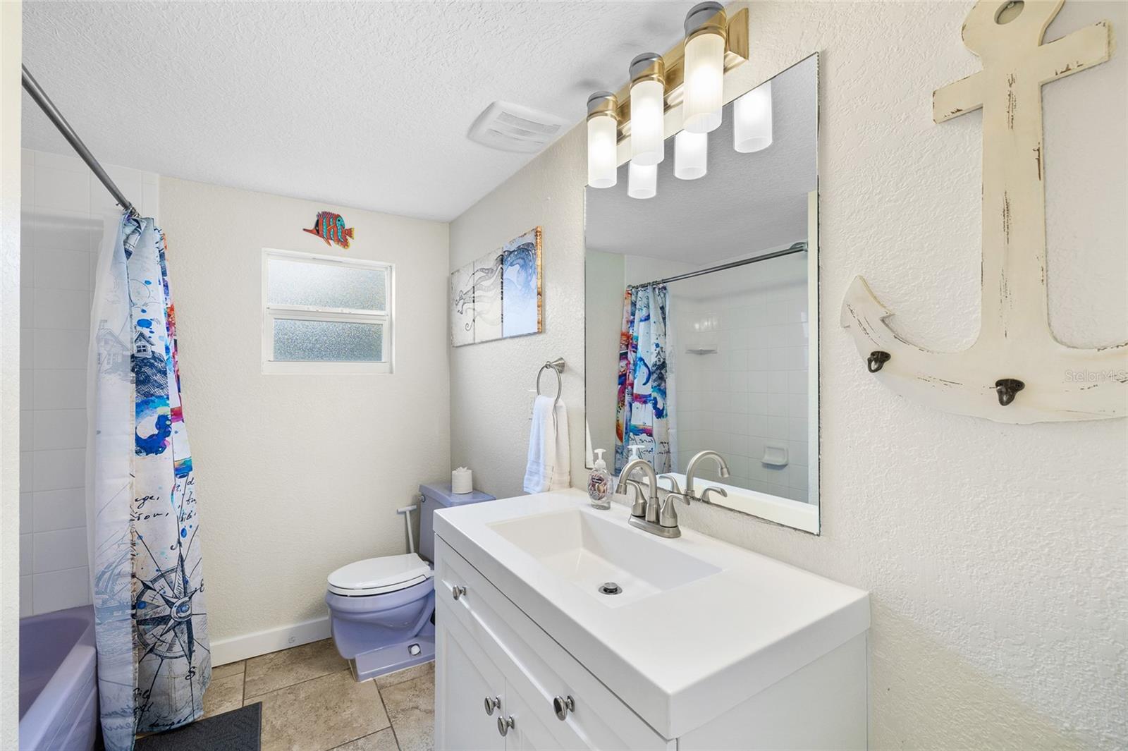 Image 18 of 44 For 5336 Circle Drive