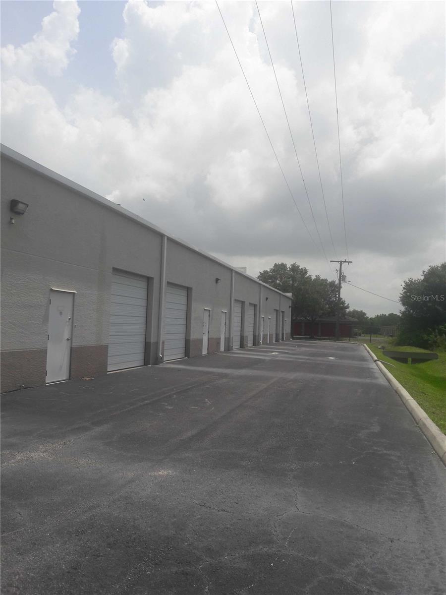 Image 10 of 15 For 515 27th Street E 7