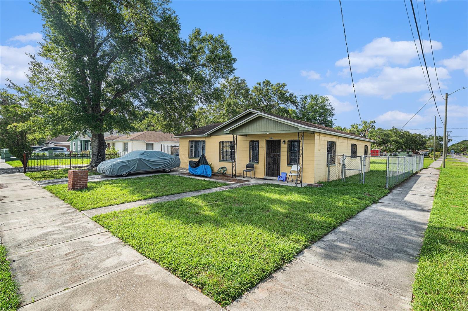 Image 2 of 31 For 3201 Mcberry Street