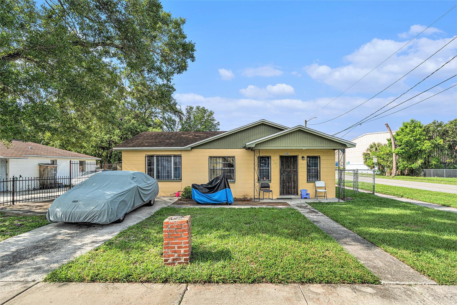 Image 4 of 31 For 3201 Mcberry Street