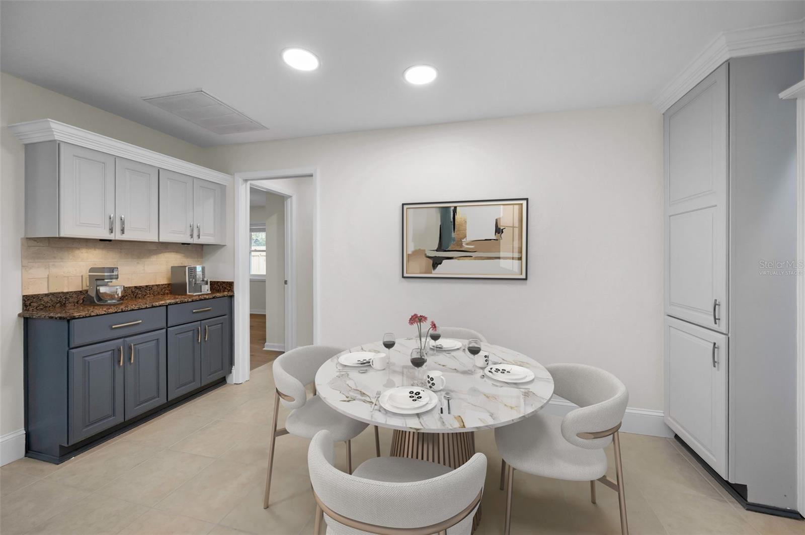 Image 15 of 52 For 3089 Ashland Terrace