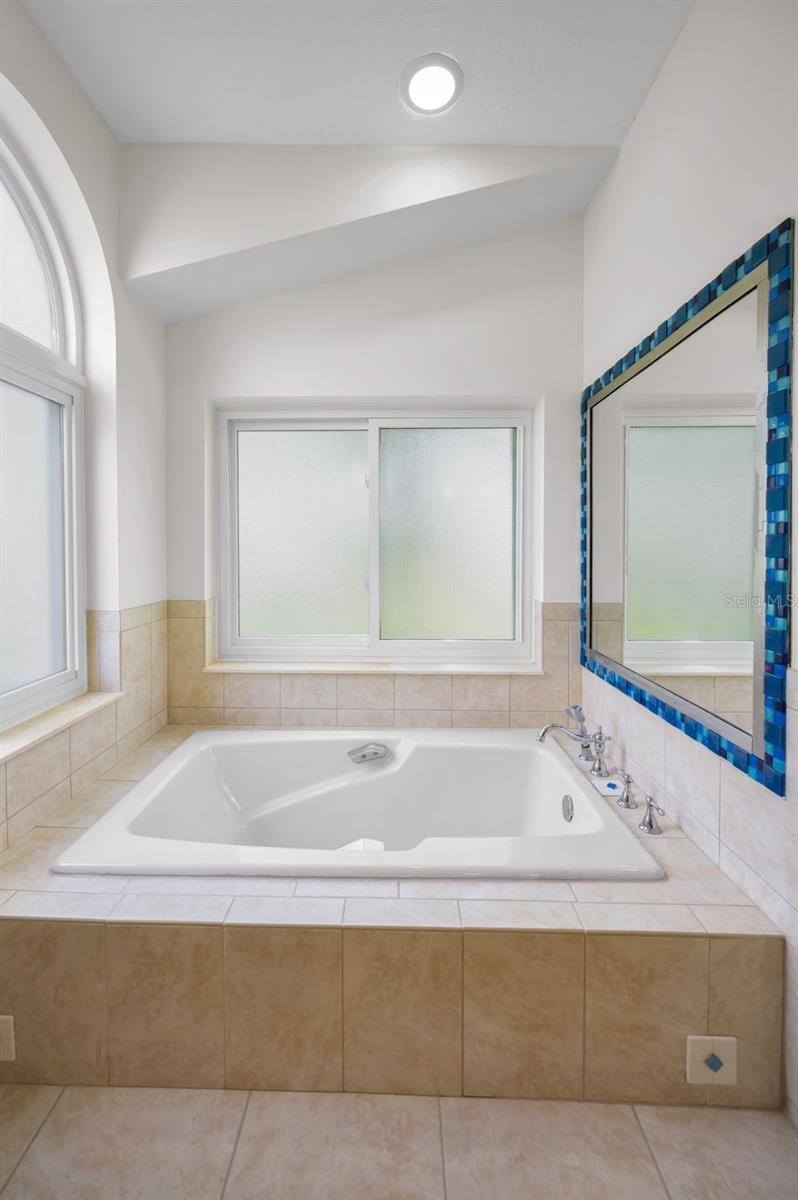 Image 24 of 52 For 3089 Ashland Terrace