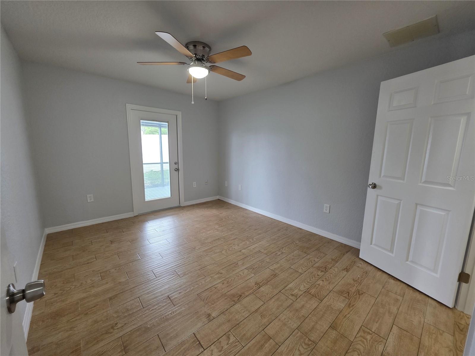 Image 36 of 51 For 13551 Banner Road