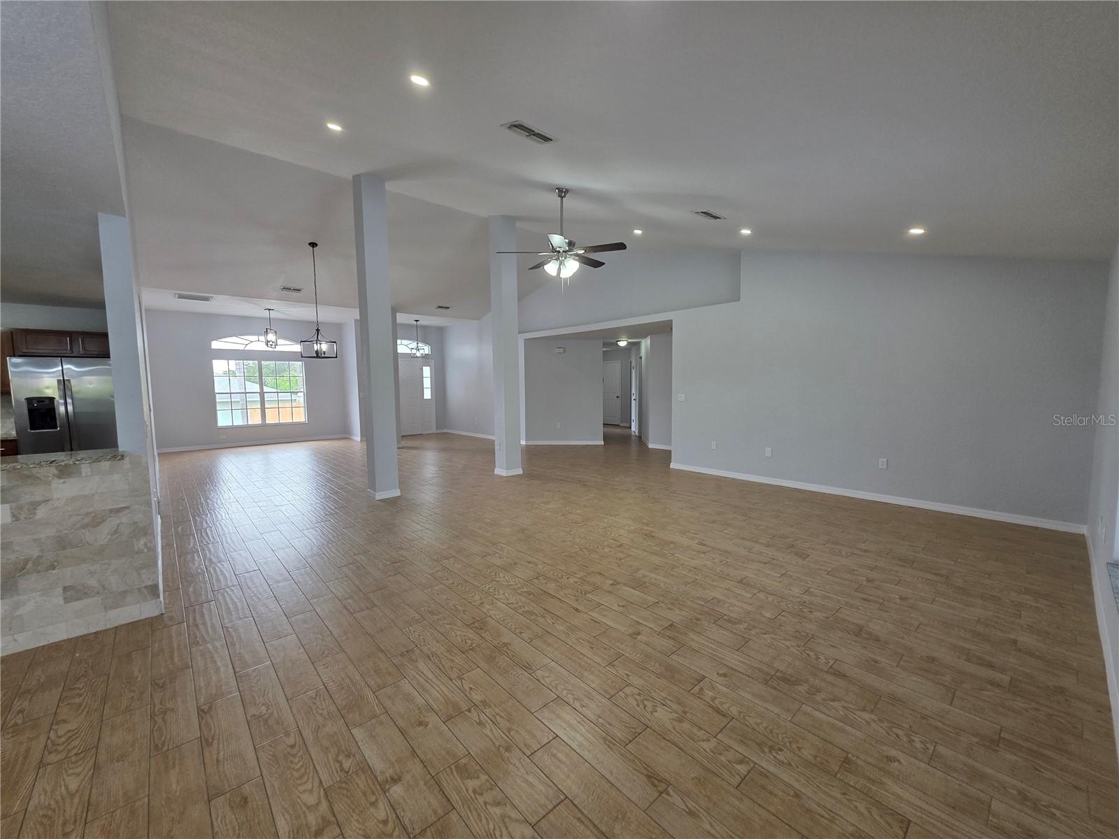 Image 9 of 51 For 13551 Banner Road