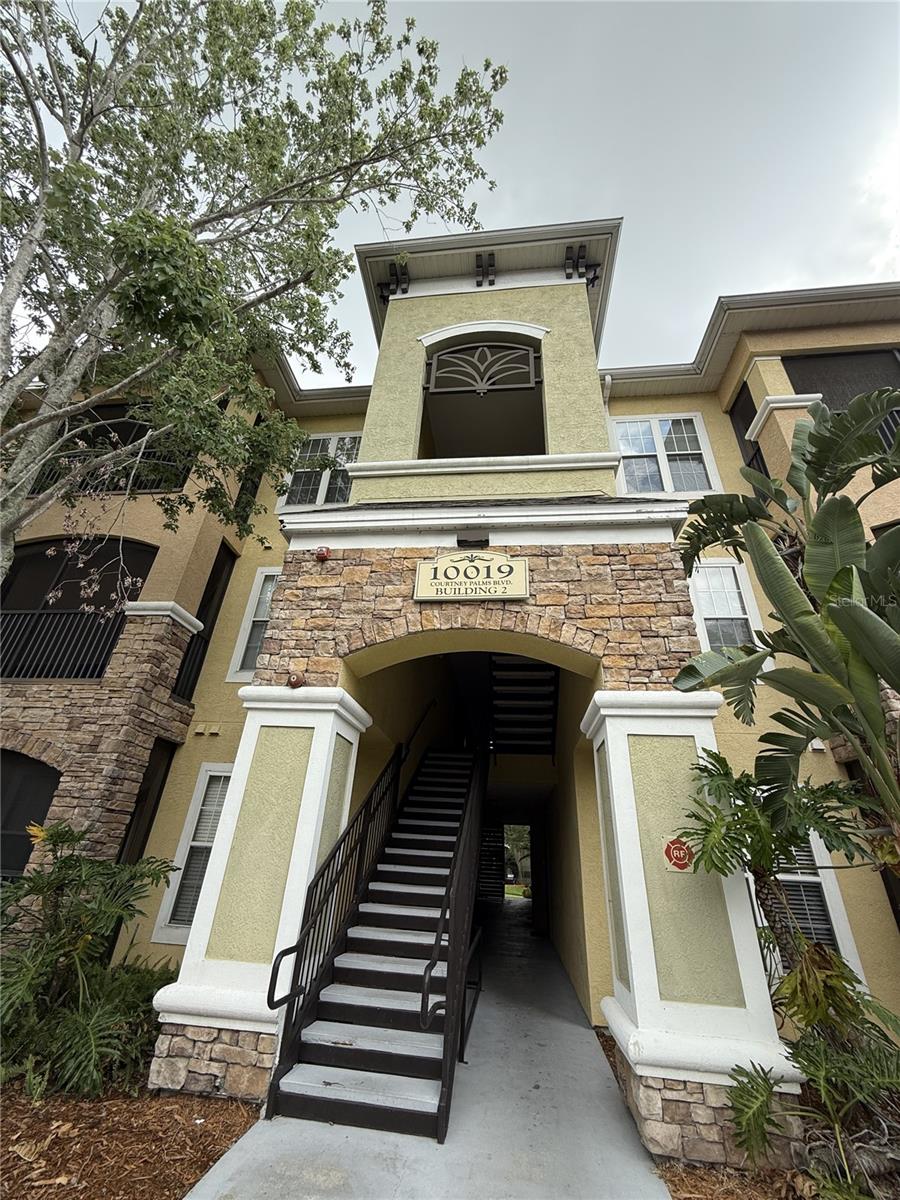 Details for 10019 Courtney Palms Boulevard 204, TAMPA, FL 33619