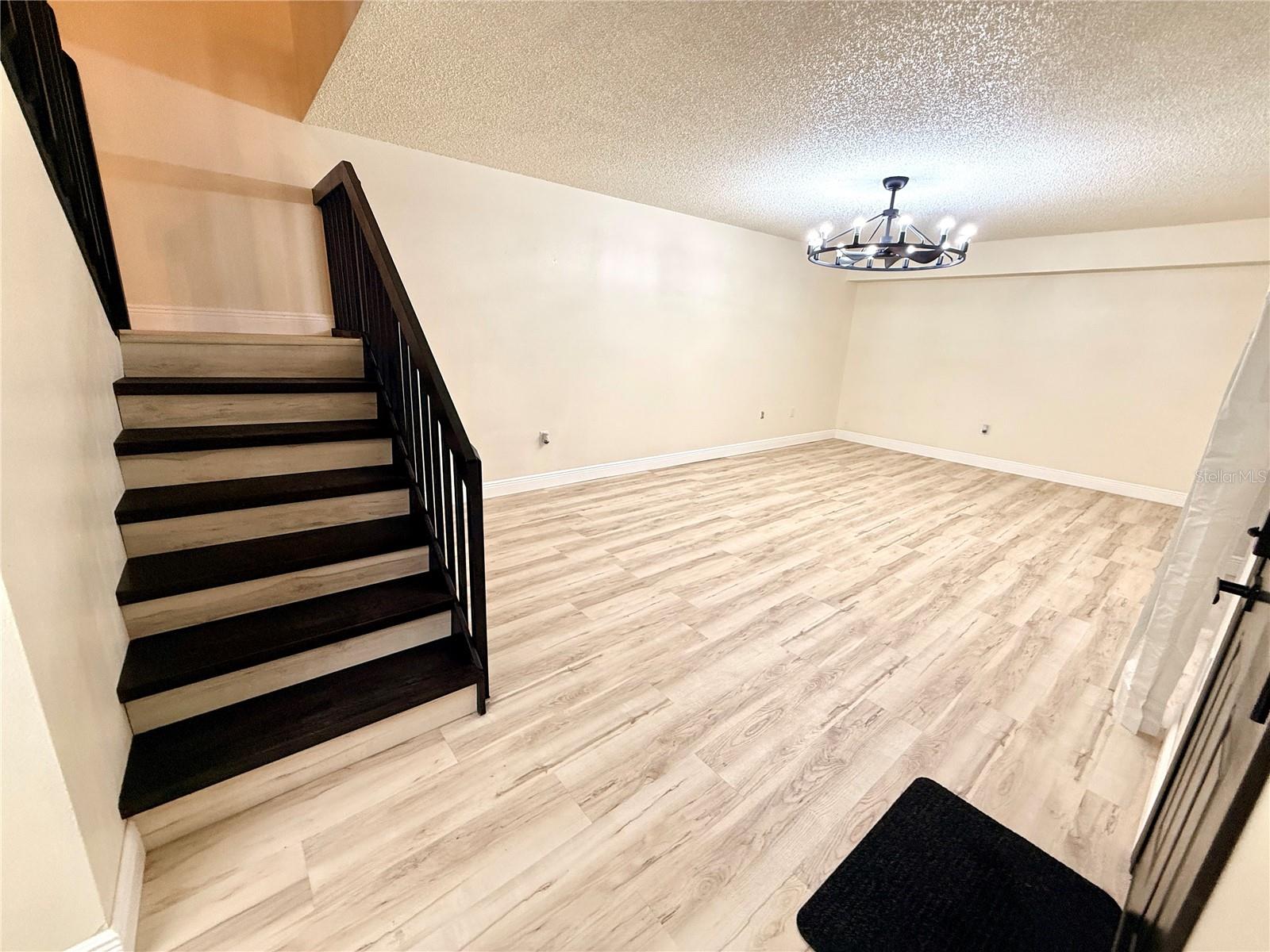 Image 20 of 60 For 2765 5th Ct  