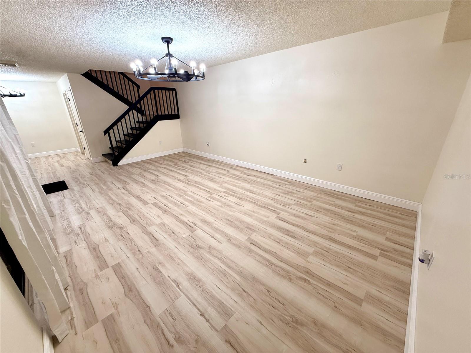Image 22 of 60 For 2765 5th Ct  