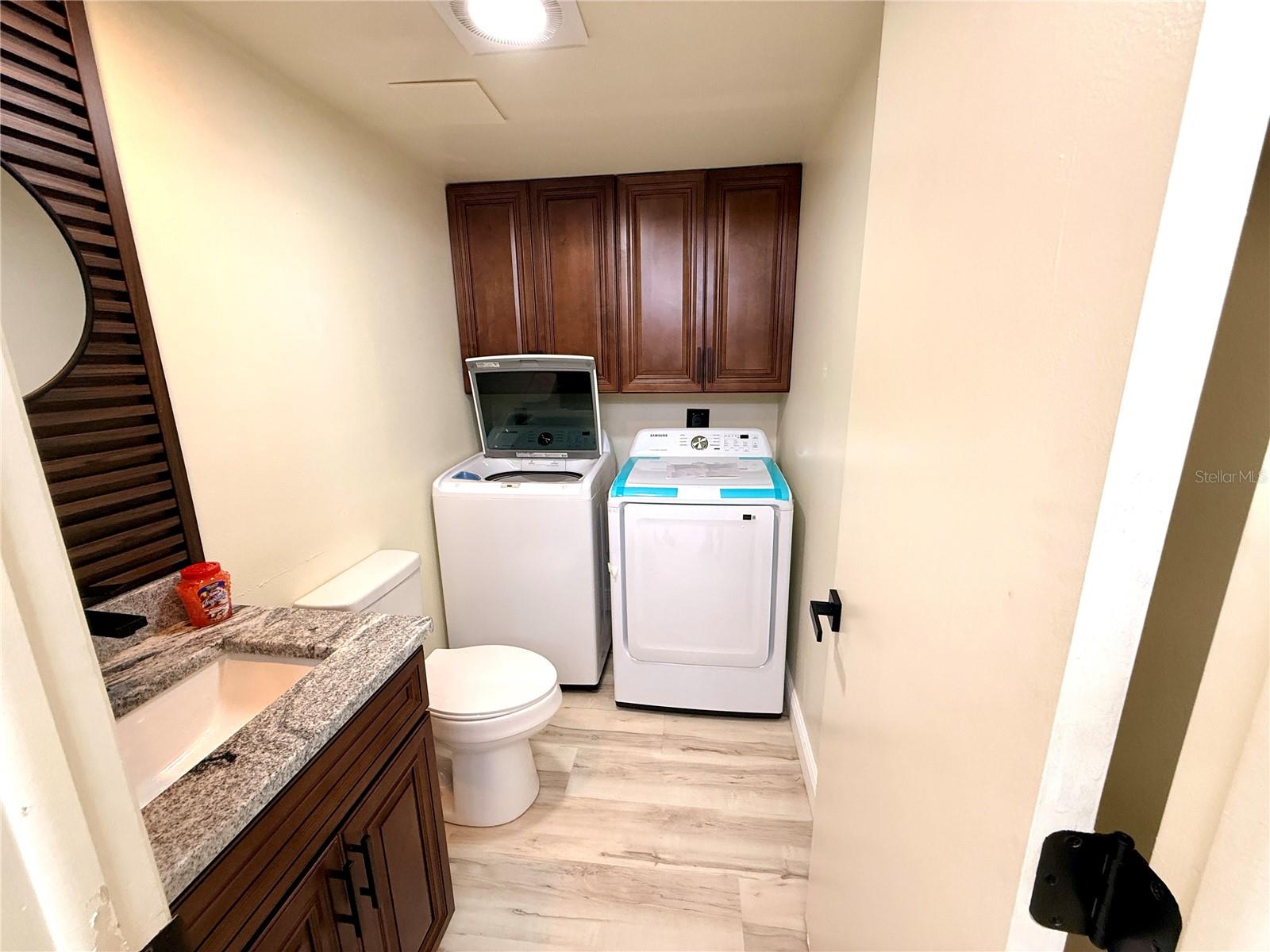 Image 24 of 60 For 2765 5th Ct  