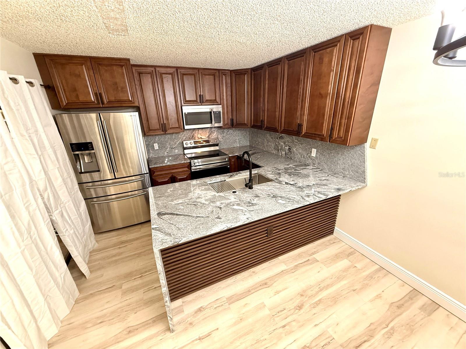 Image 7 of 60 For 2765 5th Ct  