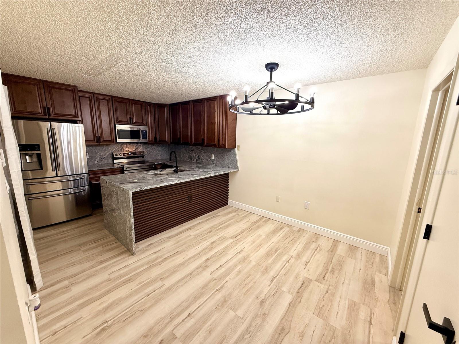 Image 8 of 60 For 2765 5th Ct  