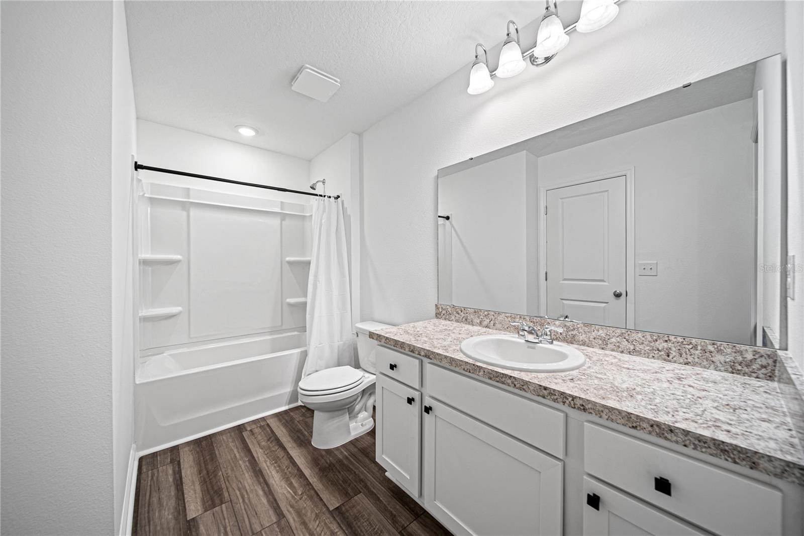 Image 17 of 24 For 6140 Pina Colada Street