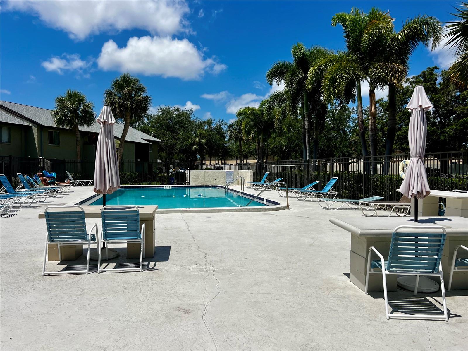 Image 32 of 35 For 4215 Bay Drive 1707c