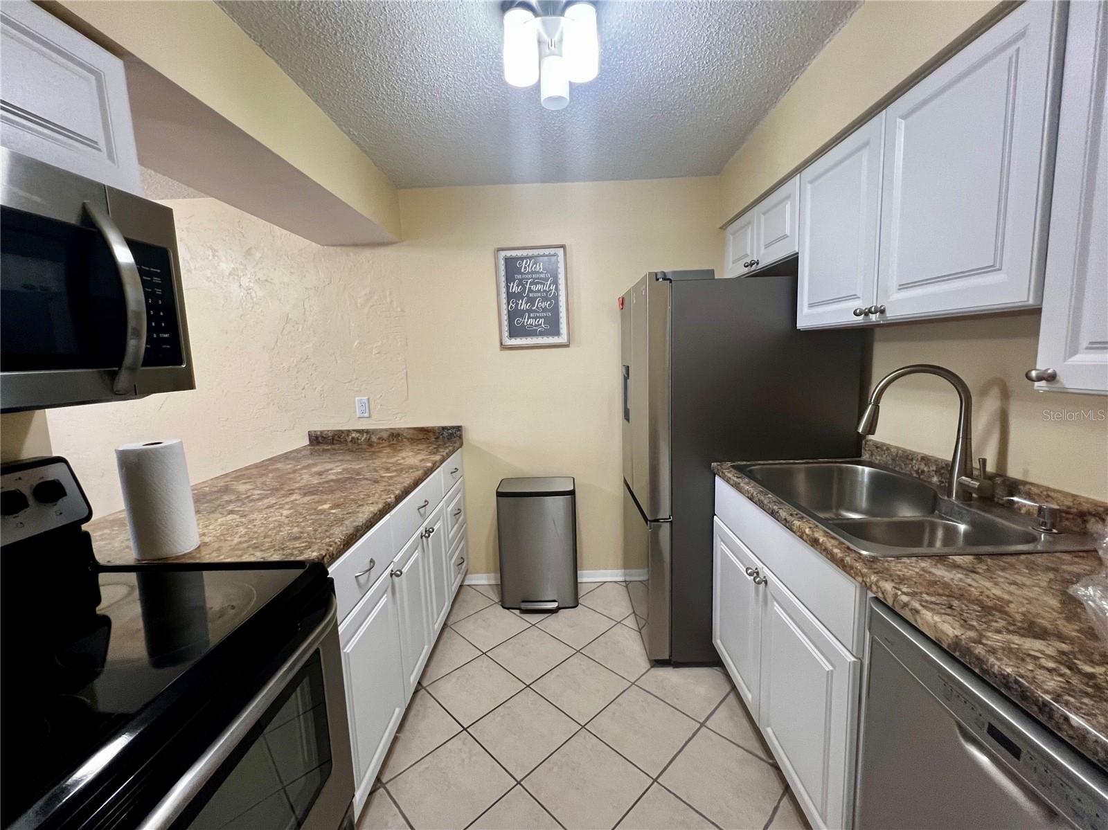 Image 8 of 35 For 4215 Bay Drive 1707c