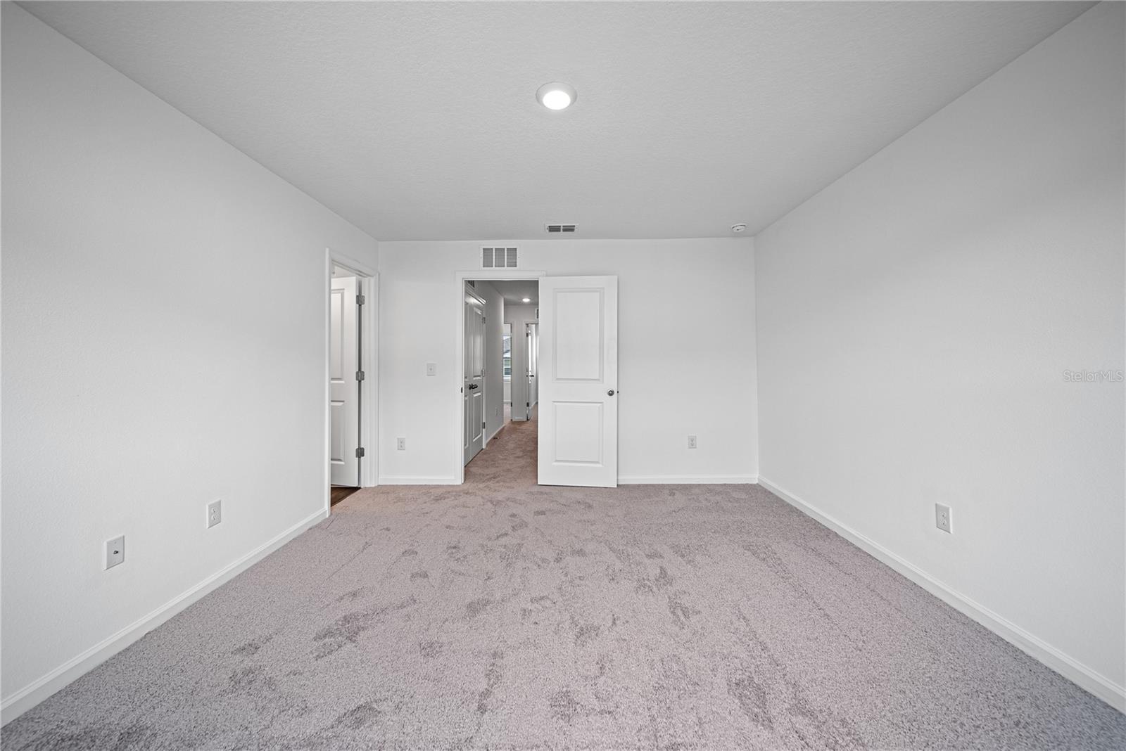 Image 14 of 23 For 6171 Calle Ochoa Street