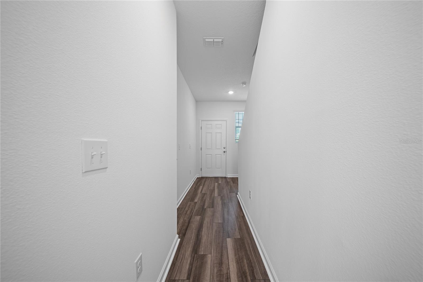 Image 4 of 23 For 6171 Calle Ochoa Street