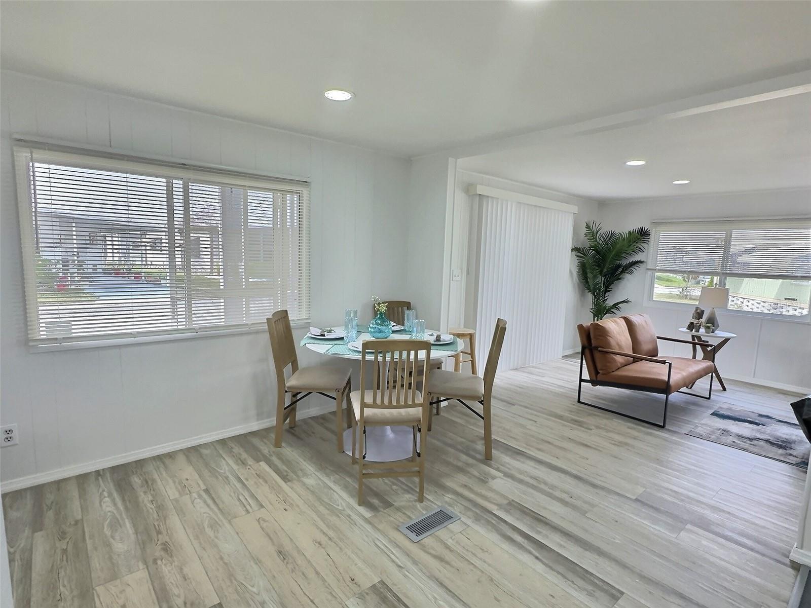 Image 5 of 28 For 14310 Sundial Street