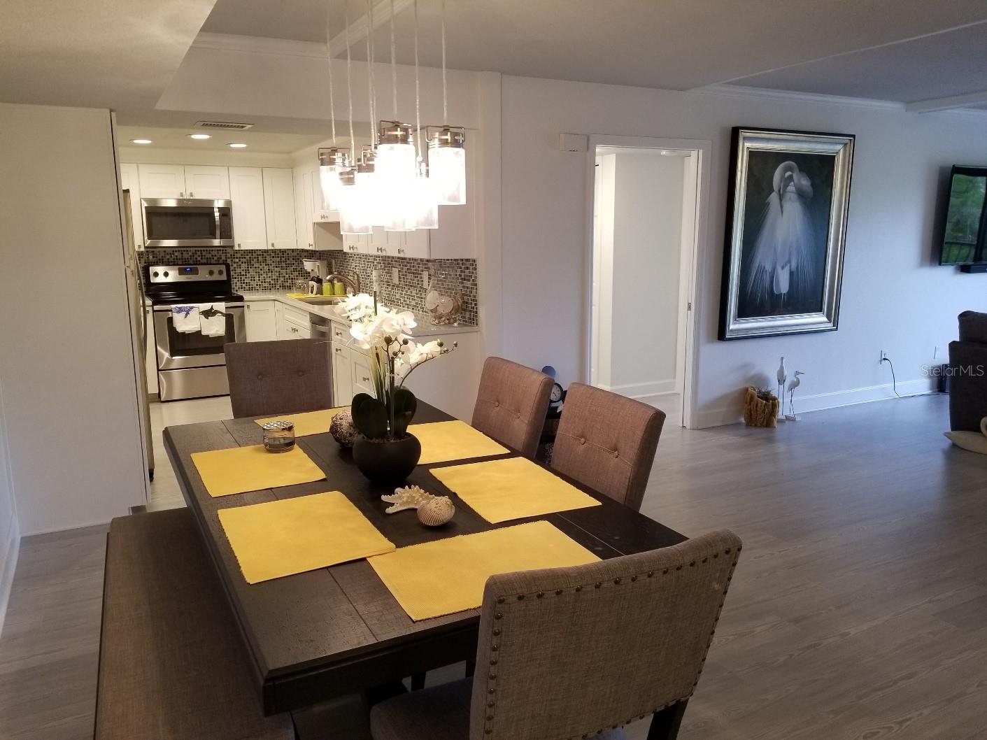 Image 6 of 25 For 2700 Bayshore Boulevard 11-302
