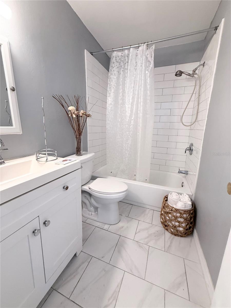 Image 11 of 17 For 5297 81st Lane N 20