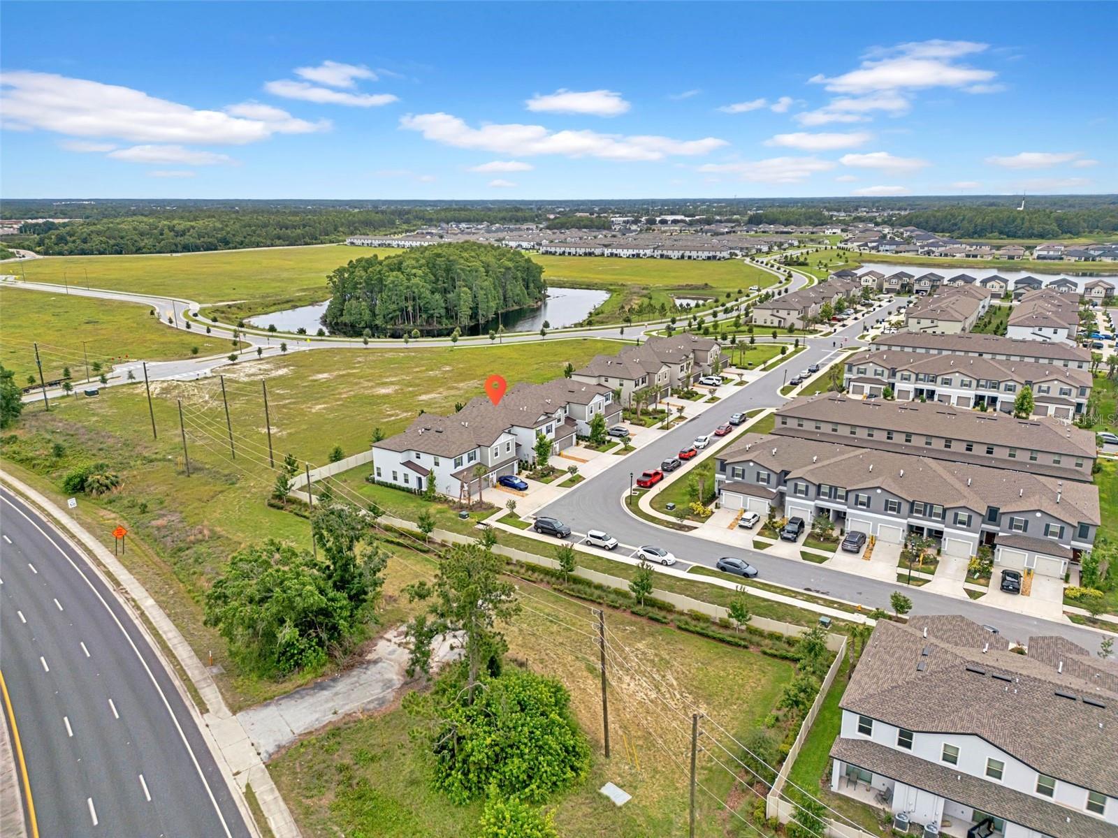 Listing photo id 40 for 3216 Bryant Park Drive