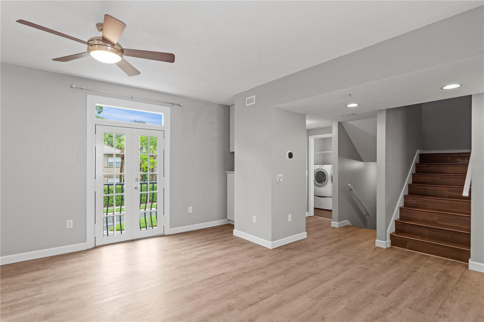 Image 4 of 32 For 501 Knights Run Avenue 5105