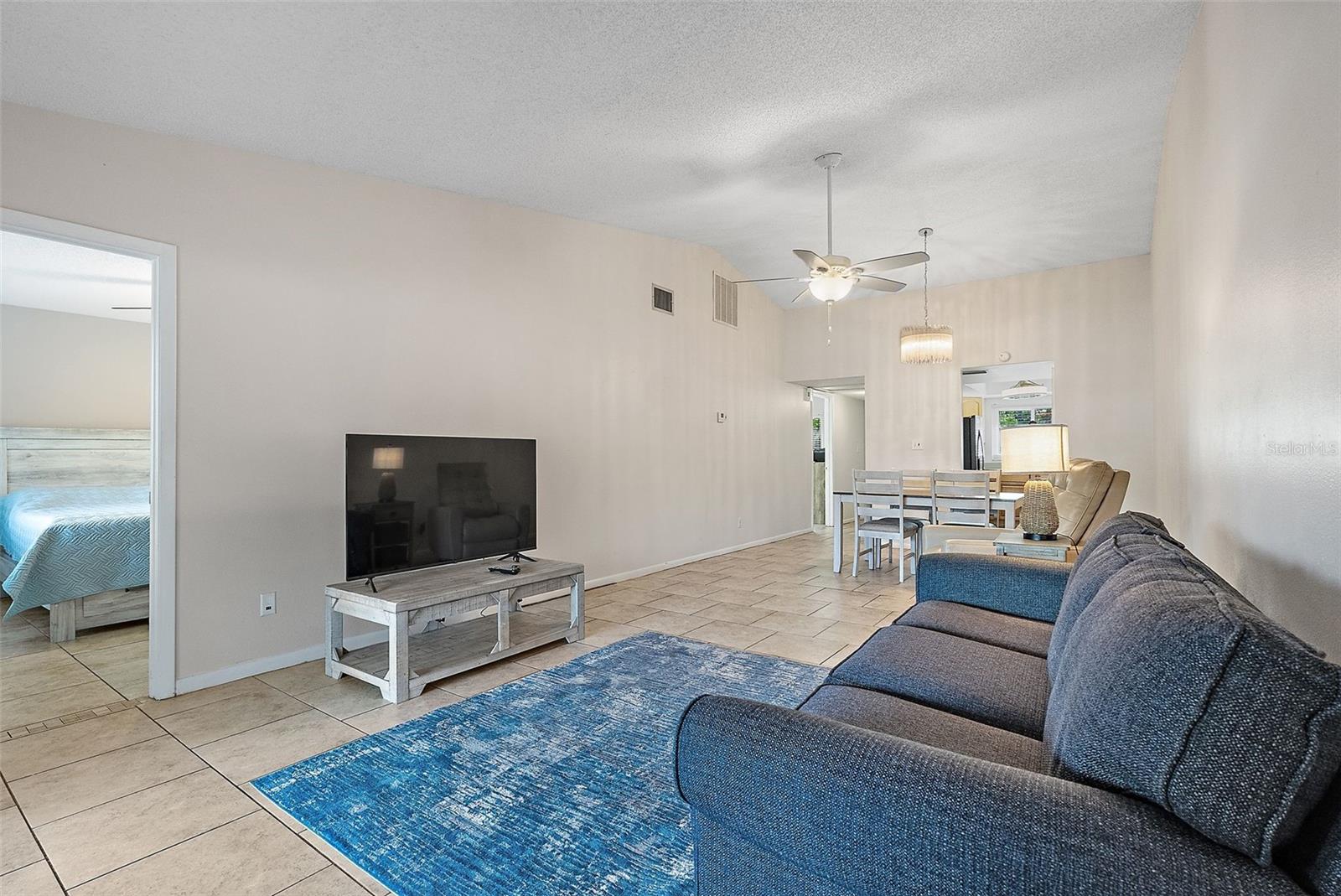 Image 15 of 29 For 9737 86th Avenue
