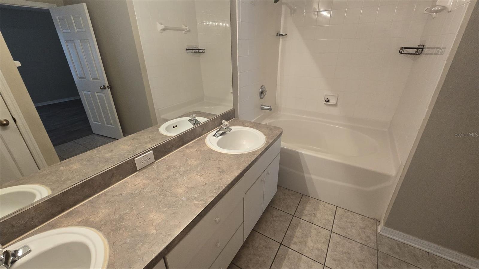 Image 10 of 13 For 6517 Summer Cove Drive