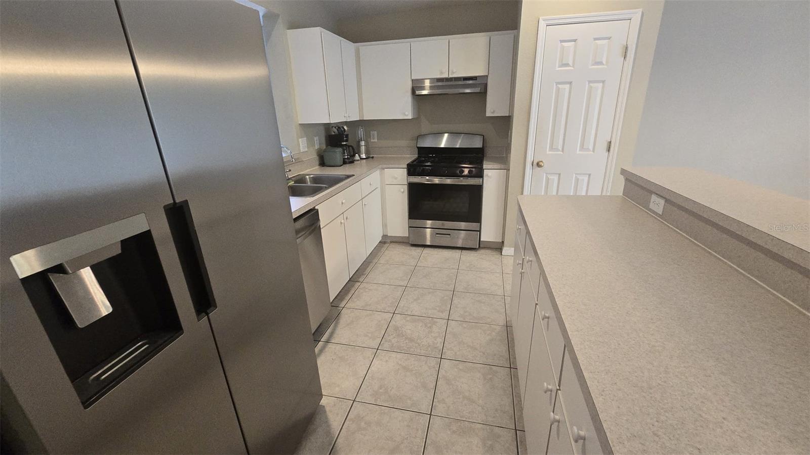 Image 4 of 13 For 6517 Summer Cove Drive