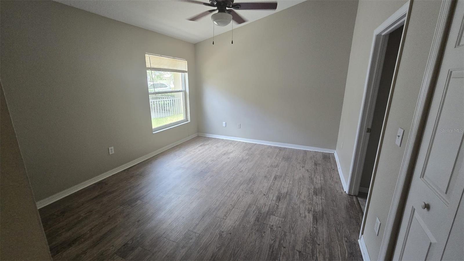 Image 5 of 13 For 6517 Summer Cove Drive
