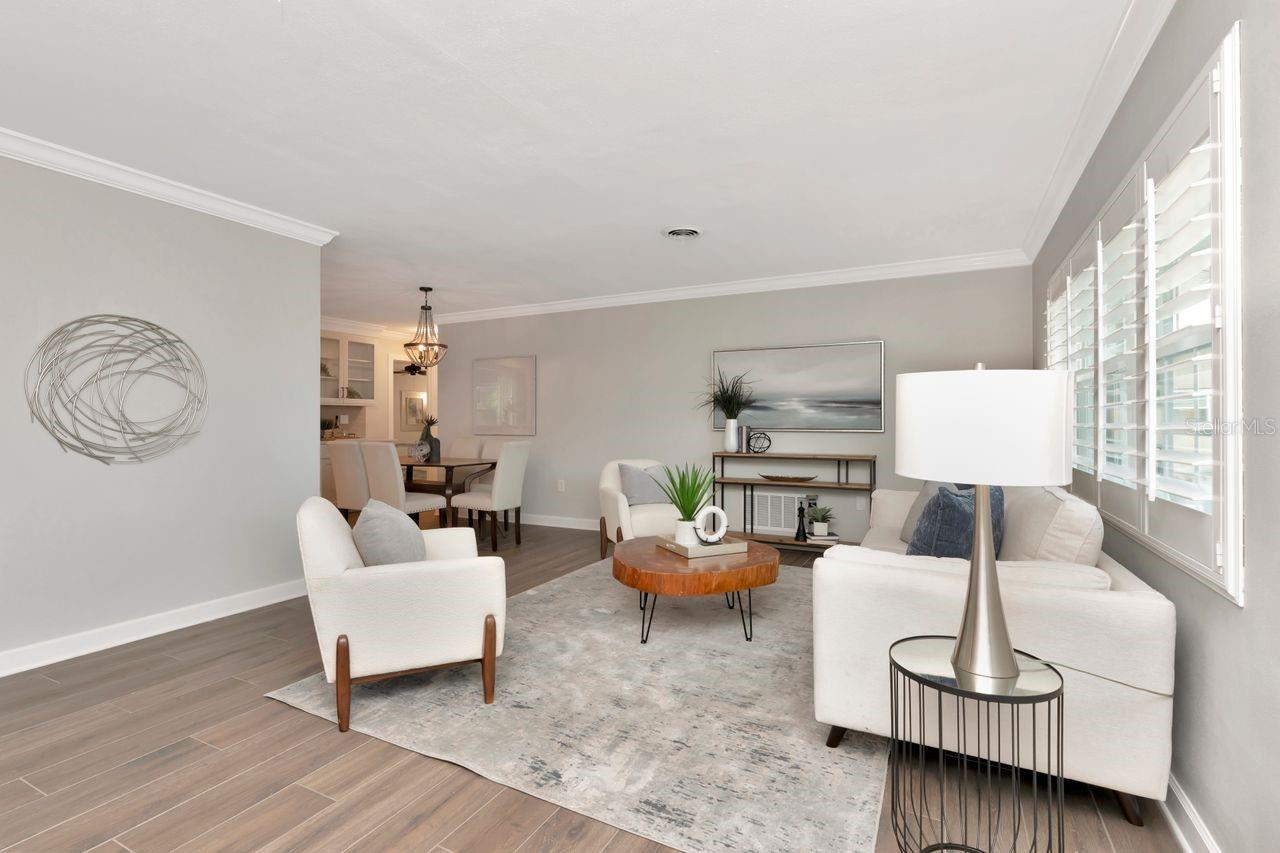 Listing photo id 6 for 111 Carlyle Drive