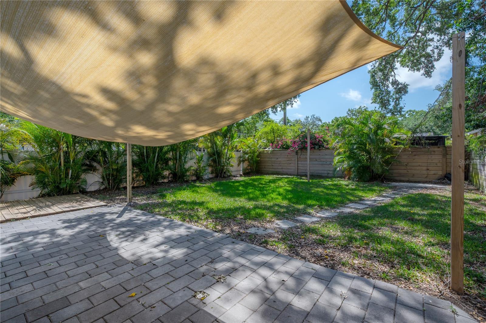 Image 38 of 40 For 302 Hilda Street