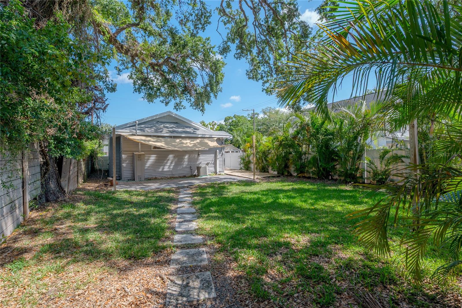 Image 40 of 40 For 302 Hilda Street