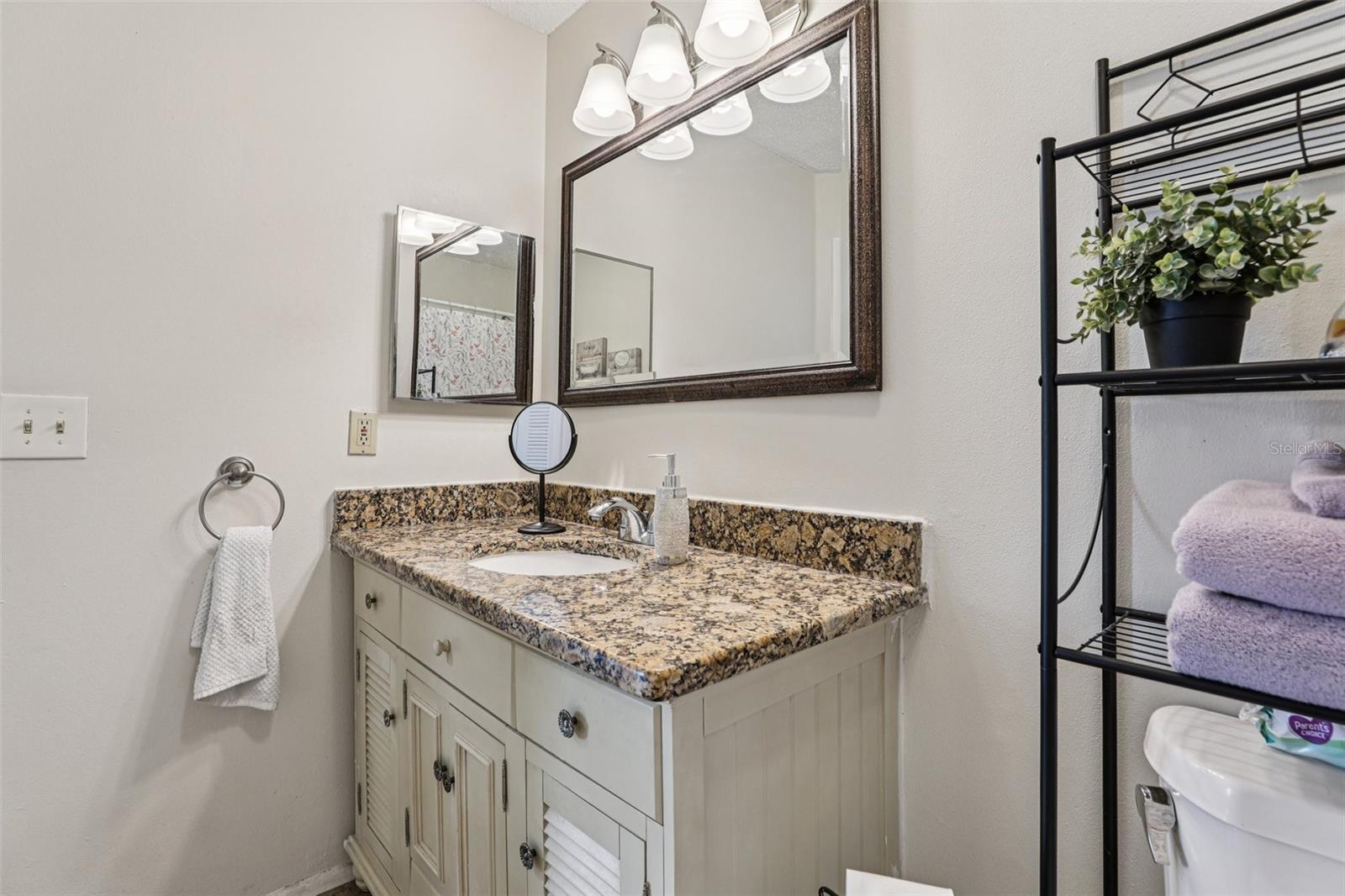 Image 14 of 19 For 731 Sugar Bay Way 205