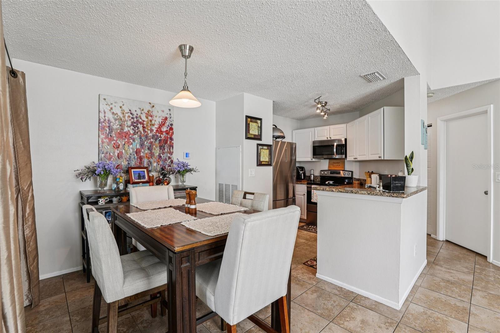 Image 4 of 19 For 731 Sugar Bay Way 205