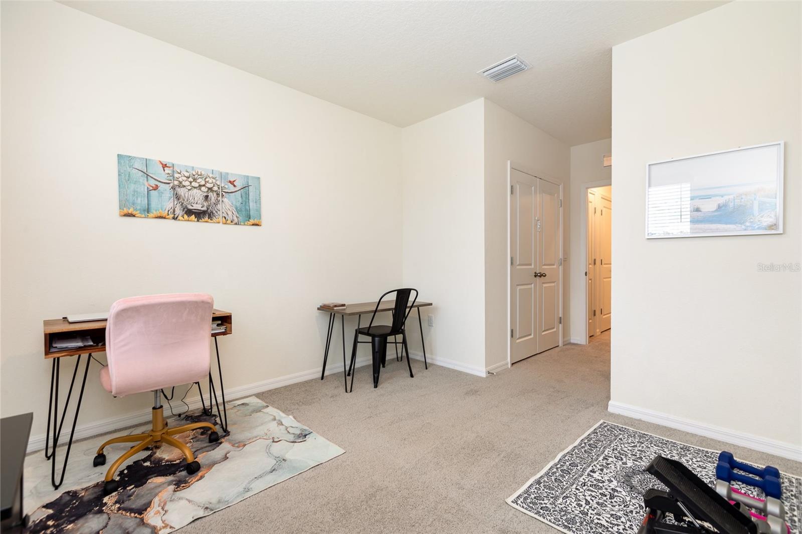 Image 18 of 43 For 16624 Maude Drive