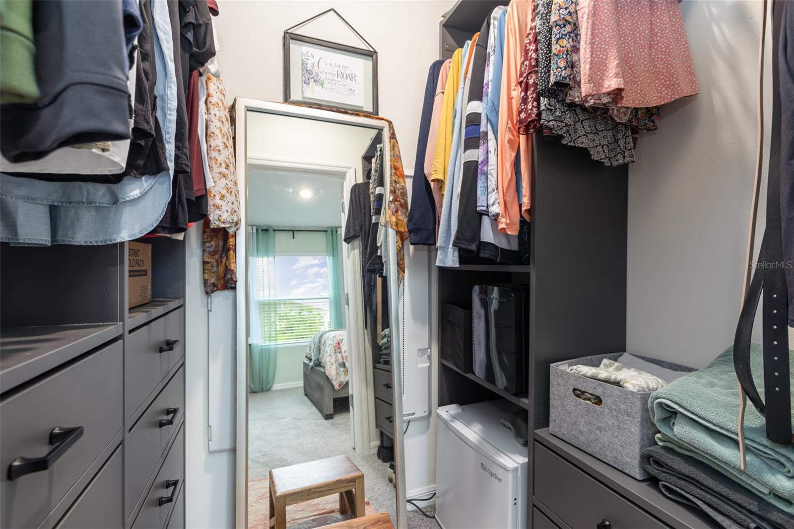 Image 24 of 43 For 16624 Maude Drive