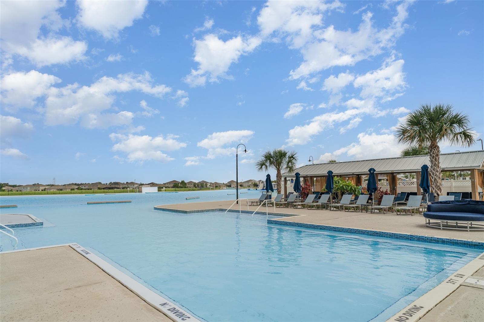 Image 39 of 43 For 16624 Maude Drive