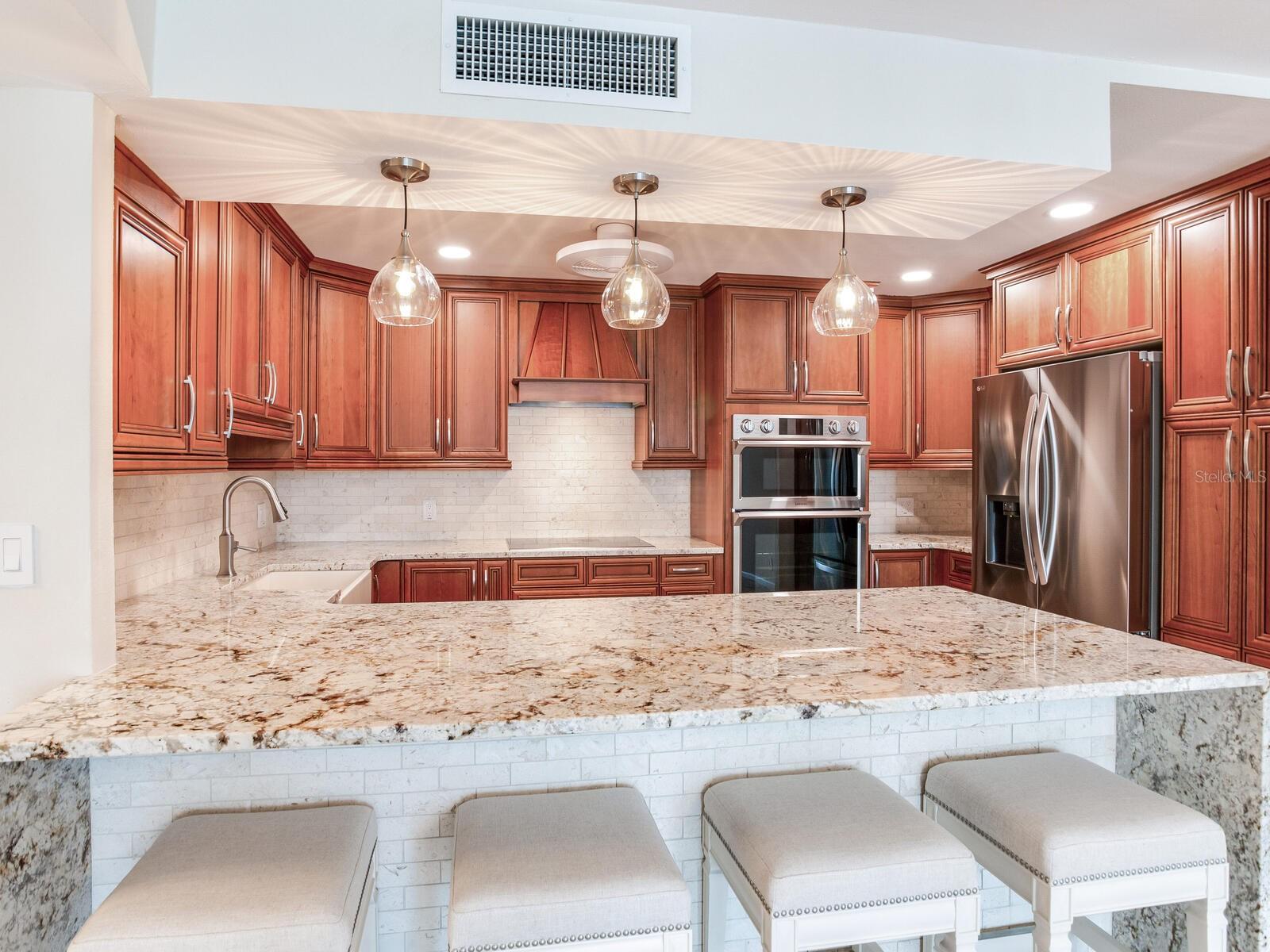 Image 38 of 81 For 1430 Gulf Boulevard 707
