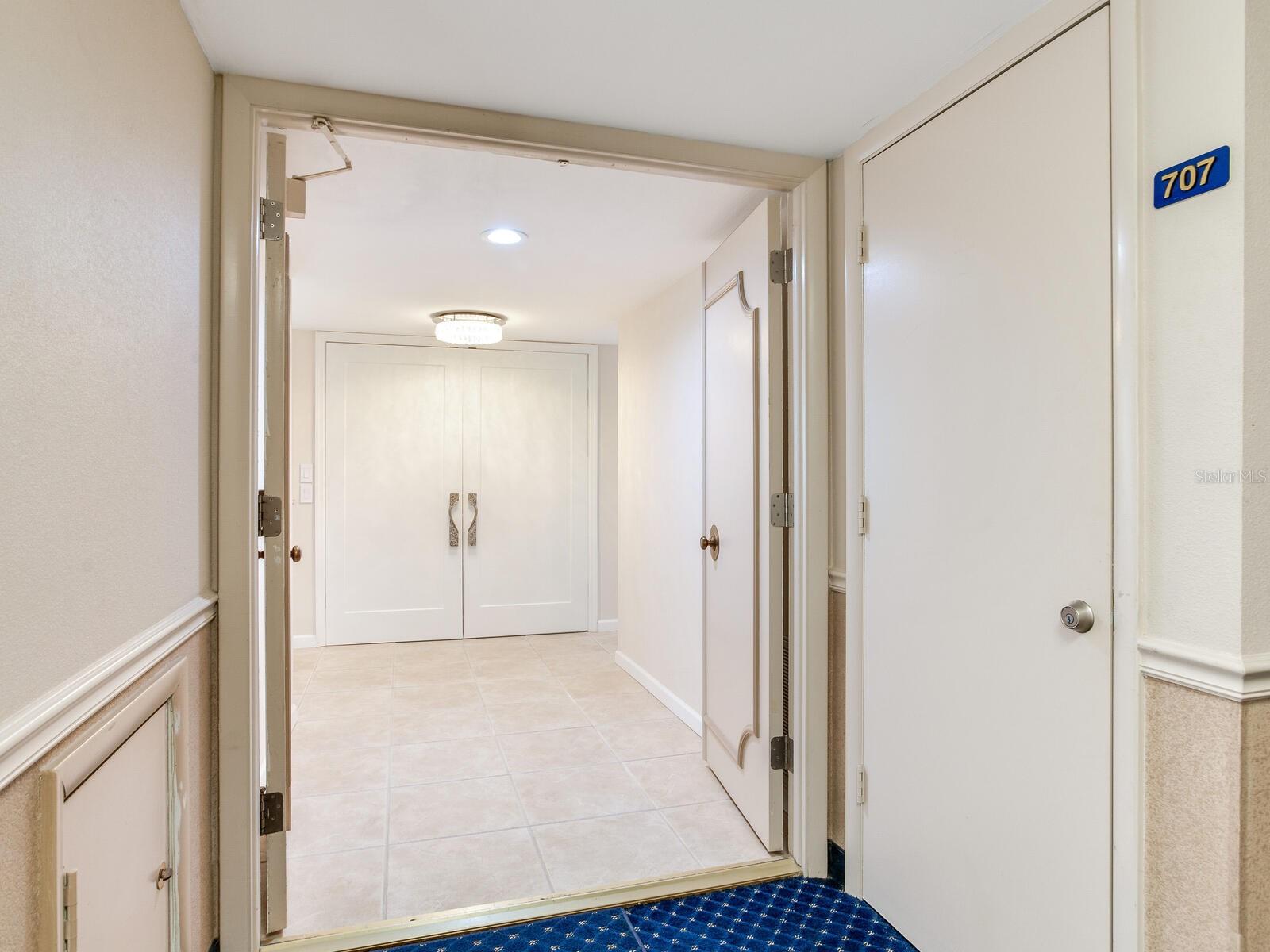 Image 5 of 81 For 1430 Gulf Boulevard 707