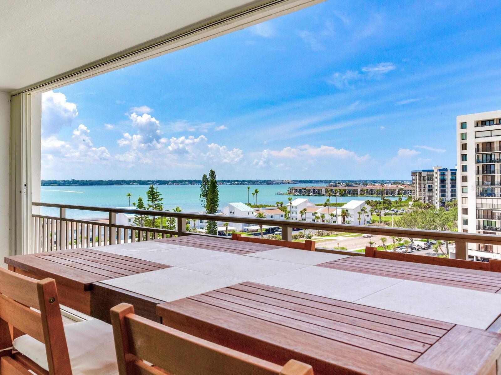 Image 50 of 81 For 1430 Gulf Boulevard 707