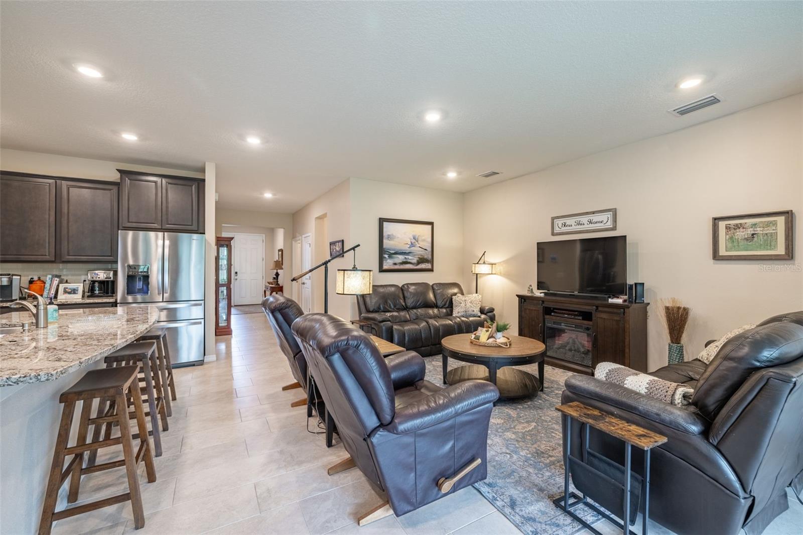 Image 11 of 42 For 2898 Living Coral Drive